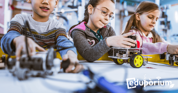 Thinking Of Buying Robotics Kits For Your School? Don't Miss This