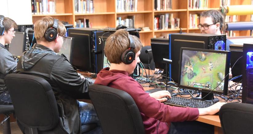 a school esports lab