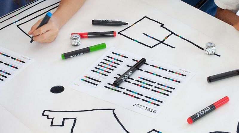 ozobot robot tracks, color codes, and markers