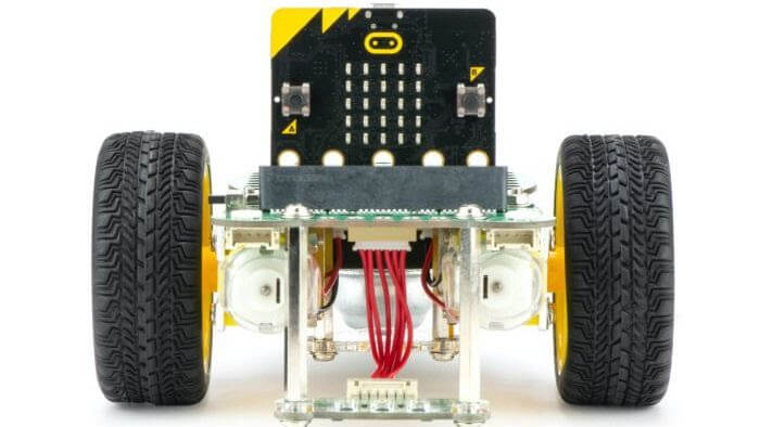 gigglebot robot with micro:bit board 