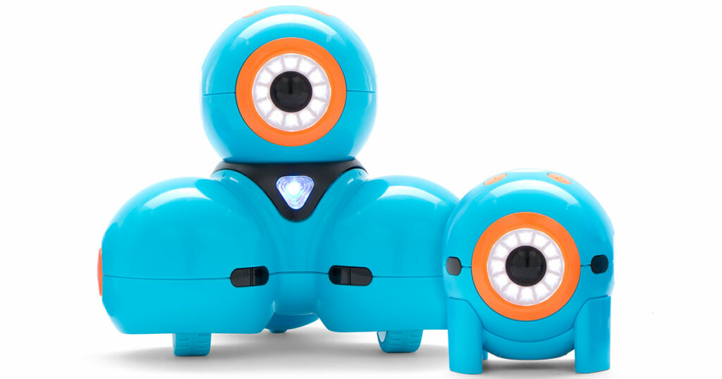 the dash and dot robots from wonder workshop for educator-friendly coding