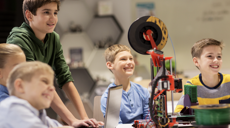 special education students building a project in a school makerspace