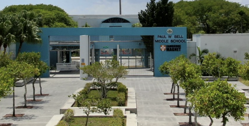 the paul w bell middle school courtyard in miami