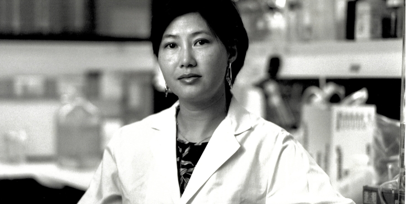 Flossie Wong-Staal, a scientist studying HIV and AIDS