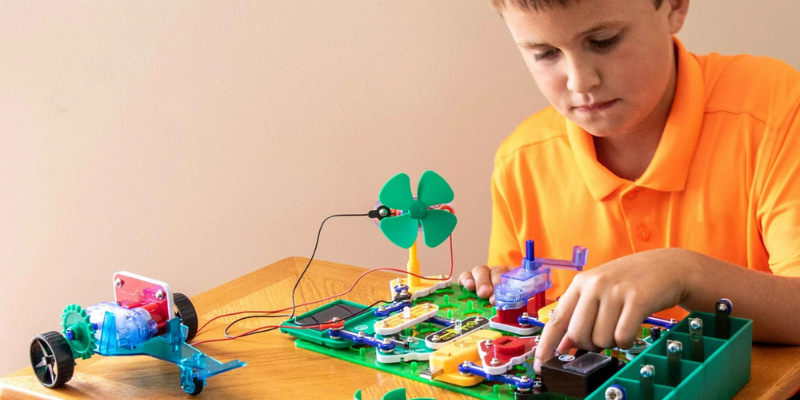 Snap Circuits Green Energy increases environmental literacy